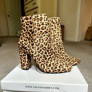 Steve Madden Pixie-L Leopard Boots